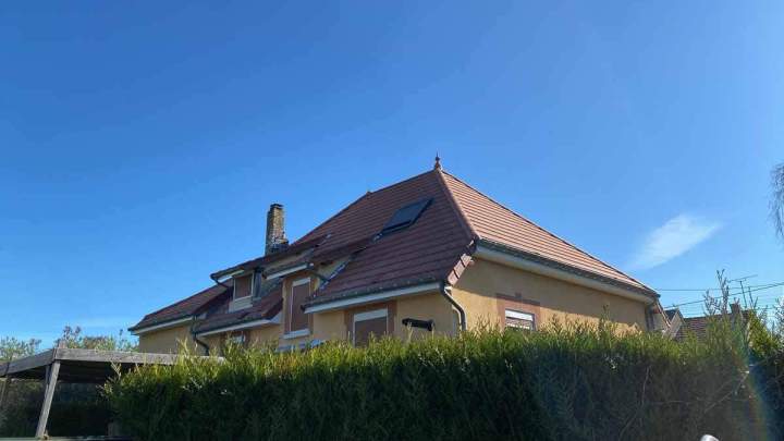 Installation de toit Attigny